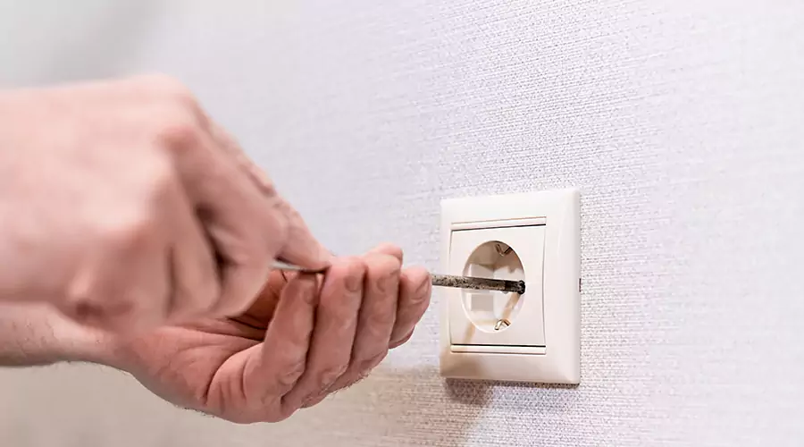 Common Electrical Issues in Older American Homes
