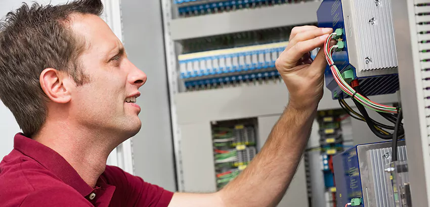 Offshore and Petroleum Facility Electrician in Lebanon