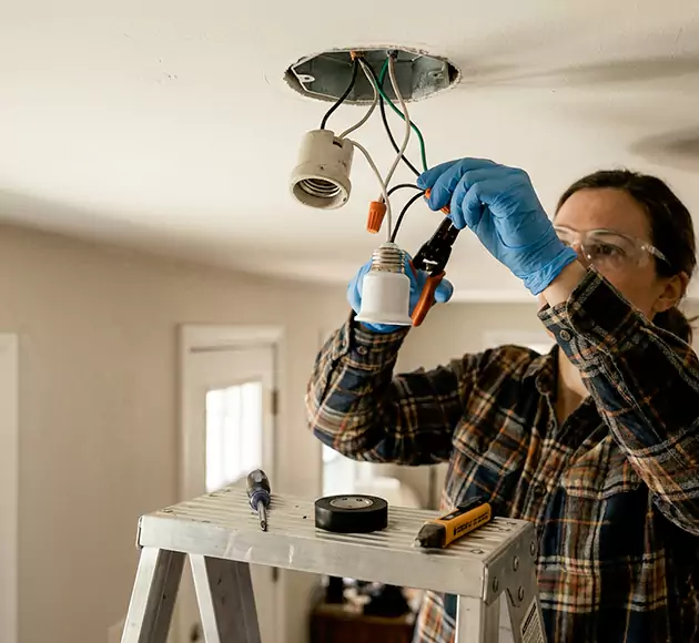 Professional Light Socket Replacement: Your Local Fixture Repair Team in Lebanon, TN